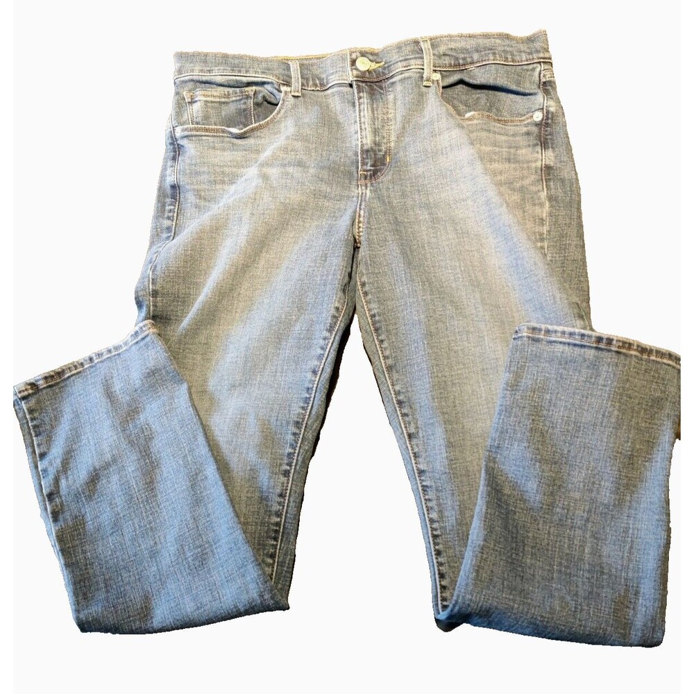 Levis -Womens Classic Boot Mid Rise Jeans - Size 12M W31 L30 Medium Wash - Picture 2 of 8
